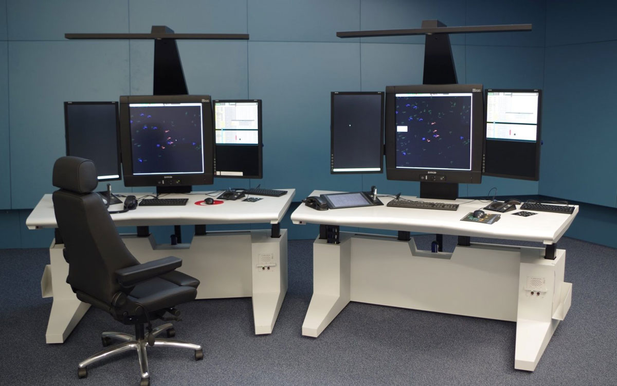 飛機(jī)場(chǎng)專(zhuān)用調(diào)度臺(tái)圖片